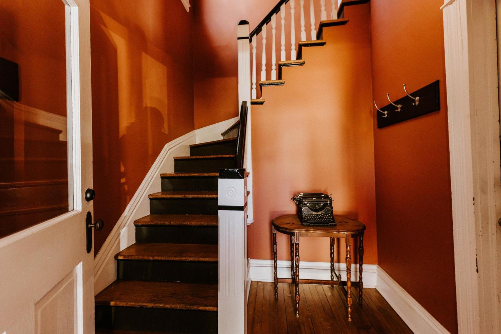 Appartement Retro Gem Box Victorian Steps From Irvine Park à Saint Paul Extérieur photo